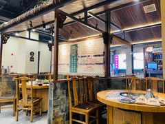 -咱屯子铁锅炖直营店(保利店)