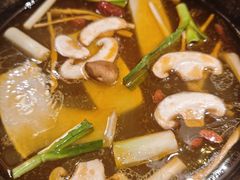 -朋源石锅酸汤牦牛肉(林芝店)