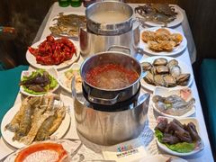 -领鲜活海鲜榴莲自助火锅(东门店)