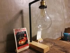 -HIGH FIVE哈福手工汉堡(桂林路店)