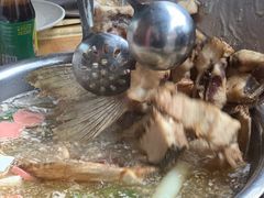 -肖肖酸萝卜鱼火锅(总店)