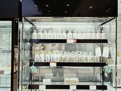 -皇冠幸福里动物奶油生日蛋糕(龙阳村地铁站店)