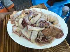 阳山走地鸡-广味炭炉鸡煲(宝业路分店)