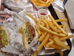 -The Habit Burger Grill 哈比特汉堡(爱琴海店)