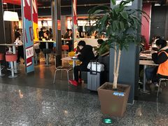 大堂-麦当劳(宁波火车高铁站店)