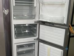 -上海跨国采购会展中心