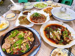 -洪霞餐馆
