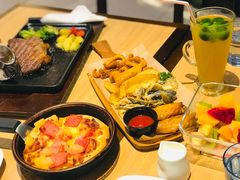 -必胜客(康华路店)