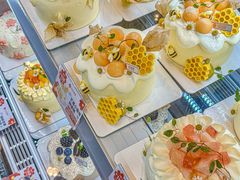 -花花卷卷·鲜食蛋糕(静安久光百货店)