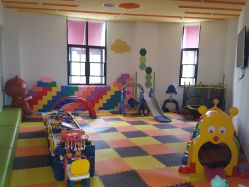 点击看大图 -趣童婴幼儿SPA母婴生活馆(孔雀城店)
