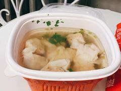 鲜肉虾仁馄饨-南城香(四路通店)