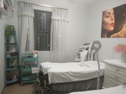 -UN·桃喜日系美睫美甲