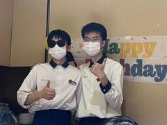 -海底捞火锅(新松江路生日主题店)