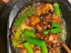 石锅杭椒牛蛙-桂满陇-西湖船宴(西单大悦城店)