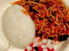 鱼香肉丝饭-阳阳中国饭(龙湖大兴天街)