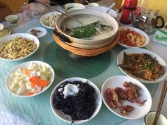 -天乐农家鱼头王(天目湖店)