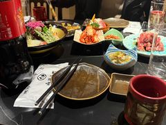-山川小町·极番烧肉(新地假日广场店)