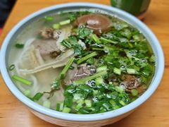 -全家福米线