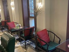 -东湖宾馆金玫瑰酒吧