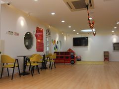 家长休息等待区-上海浦东新区民办启能东方幼儿园