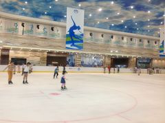 -冠军冰场(环球中心店)