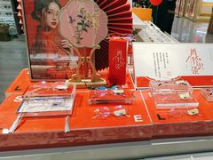 -LOHO眼镜(上海市浦江万达店)