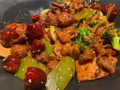 -风光老灶麻辣香锅(大成路翠微百货店)