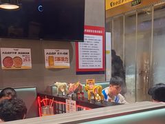 -牛小嫩串串火锅(老国贸总店)