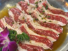 -明洞阿姨·韩式酱蟹烤肉·创意料理(三元桥店)