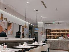-滩外滩·本帮江浙菜(新天地店)