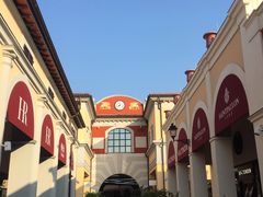 -佛罗伦萨小镇广佛名品奥特莱斯(疏港路店)