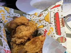 -Famous肥猫墨西哥音乐餐吧(五棵松华熙LIVE店)