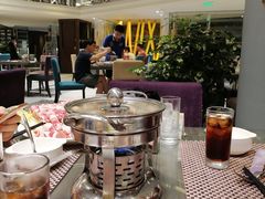 -上海滴水湖皇冠假日酒店