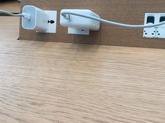 -Apple零售店(华贸购物中心店)