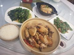 -围龙屋客家食府(福田店)