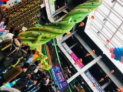 -蒙特利亲子乐园