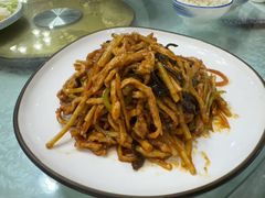 -六和聚传统烤鸭.天津菜(和平店)