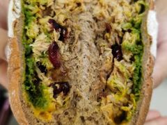 -七叔是岛民(花基新村店)