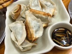 -亮亮烧烤(积玉桥总店)
