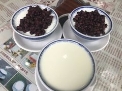 -周大娘牛乳(旧寨古村总店)