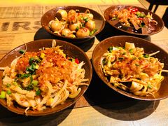-巴四老城区炭火蛙锅(张江店)