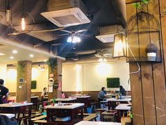 大堂-水碾河刘老大串串香(水碾河路店)
