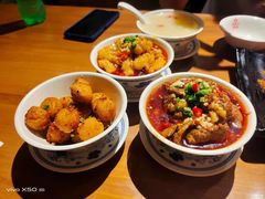 -炉小二铜锅牛蛙•川湘菜(三里屯店)