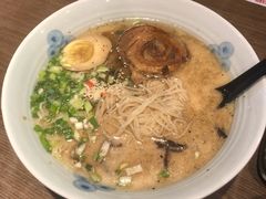 博多拉面-雷神拉面(财富中心玉米楼店)