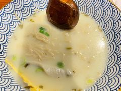 招牌黄鱼馄饨面.-老上海·金牌黄鱼馄饨面(田子坊店)