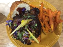 -HELLO 27 意面·沙拉·帕尼尼