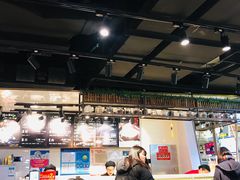大堂-小山城麻辣香锅(新邻生活广场店)