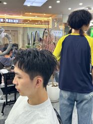 -藤野造型烫染·漂发