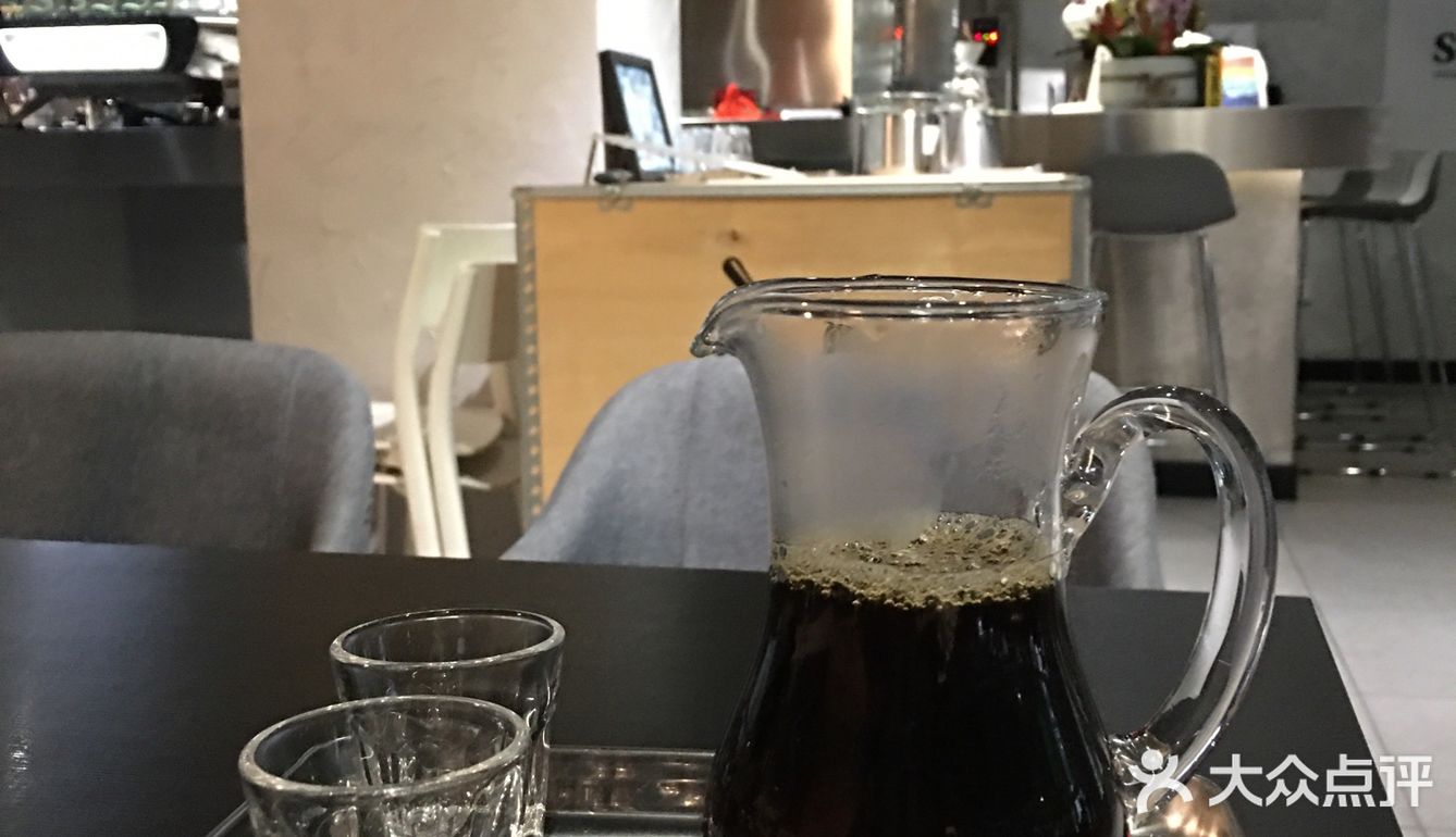 咖啡探店 「ENGINE CAFE」