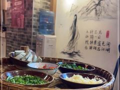 -王婆乔鲜鱼自助火锅(蜀汉路店)